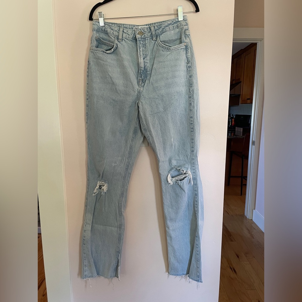 Zara - Wide Leg Flare Jeans - 6